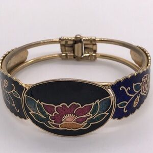 Beautiful cloisonné hinged black and purple floral flower bracelet 7.5 round